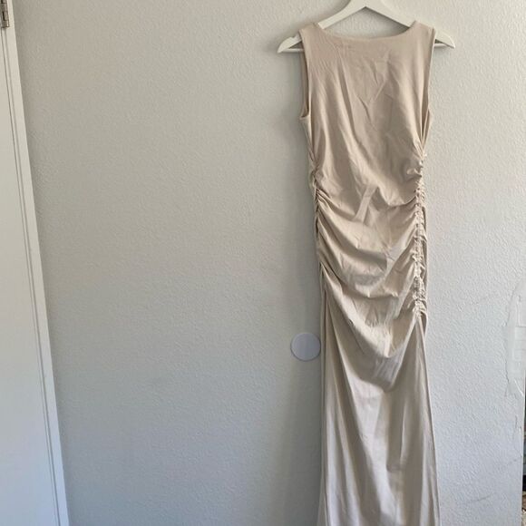 Susana Monaco Blanched Almond Ruched Gathered Long Maxi Dress - Picture 2 of 10